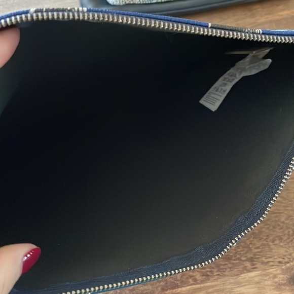 Banana Republic bird clutch like new - Picture 6 of 6